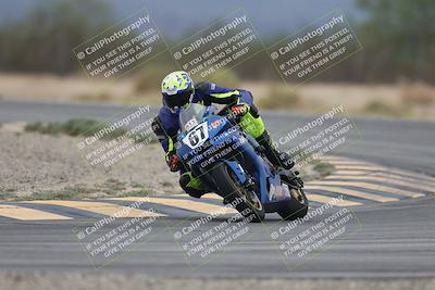 media/Sep-21-2025-Race Pace (Sun) [[98bf33ef95]]/Verified/7-Turn 7 (1120am)/